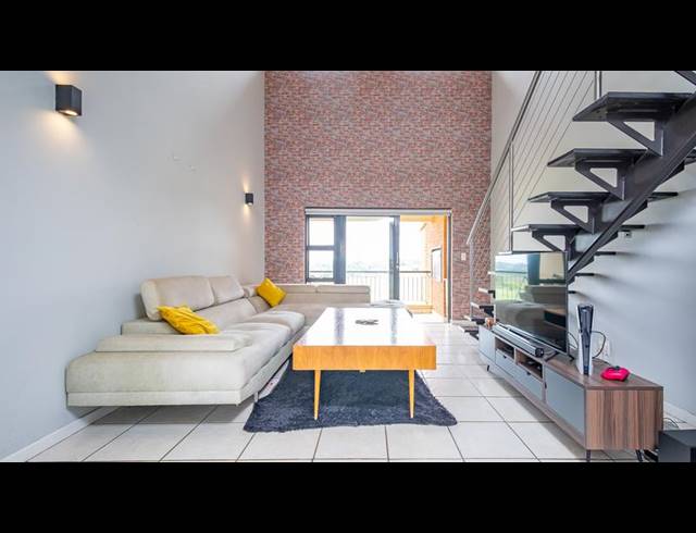 3 BEDROOM PROPERTY TO RENT IN SUNNINGHILL